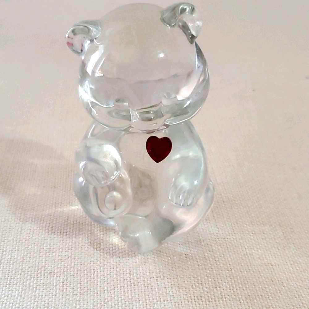 Fenton Clear Art Glass Teddy Bear With Red Heart